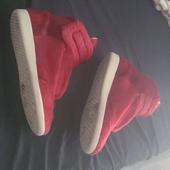 Cow fur Mason Margelos - Picture 2 of 3